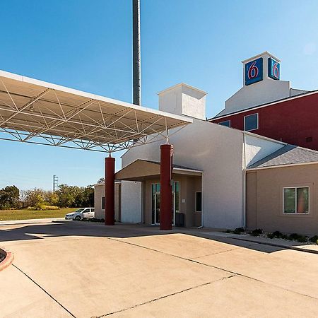 Motel 6-San Antonio, Tx - Downtown - Alamo Dome Eksteriør billede