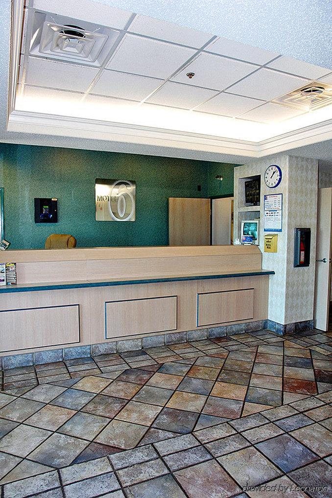 Motel 6-San Antonio, Tx - Downtown - Alamo Dome Eksteriør billede